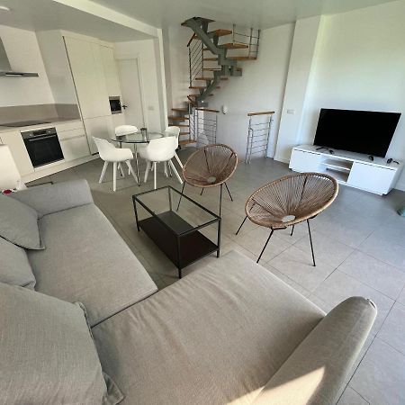 Los Martines Beachfront Ocean View เอลเมดาโน ภายนอก รูปภาพ